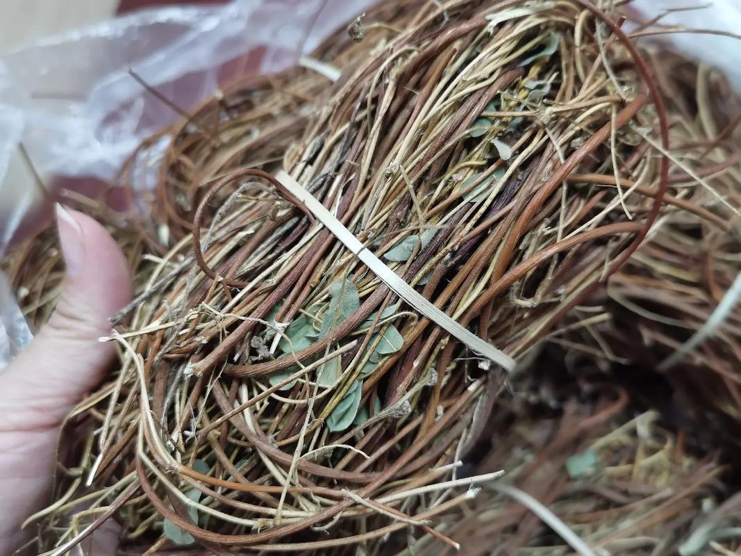 别再压货了！神农架林区商品现货平台，山货当天发，我服了